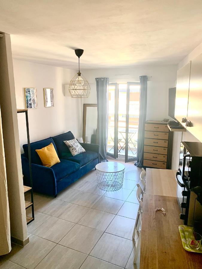 Appartement Studio Au Coeur Du Golf De Saint-Tropez Cavalaire-sur-Mer Luaran gambar