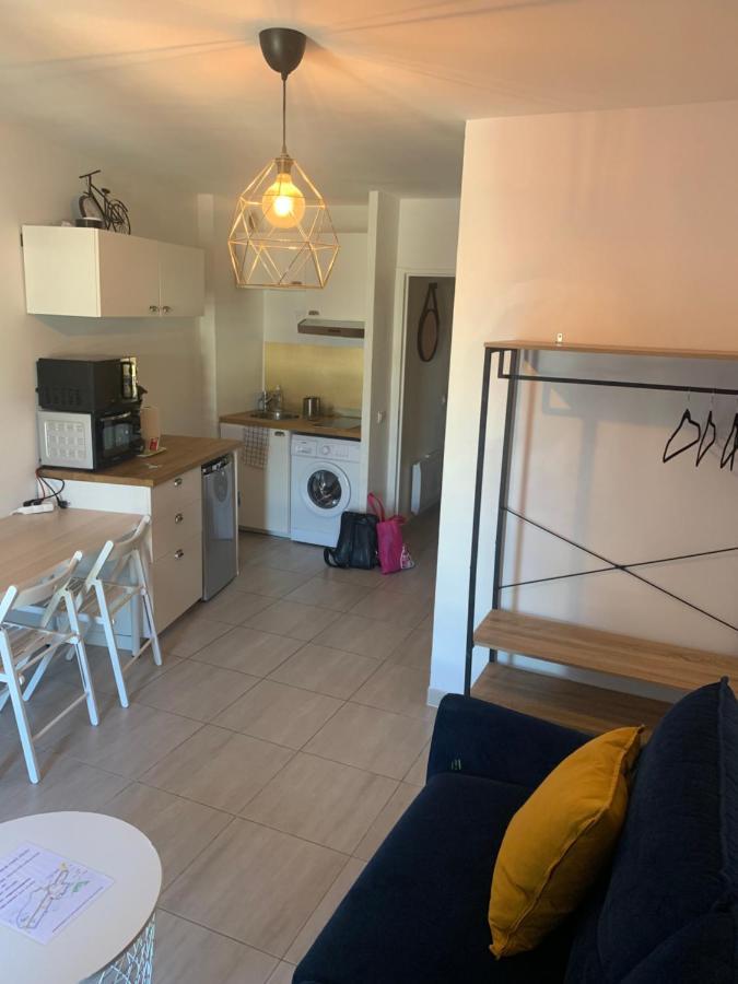 Appartement Studio Au Coeur Du Golf De Saint-Tropez Cavalaire-sur-Mer Luaran gambar